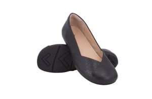 Xero shoes Phoenix black leather