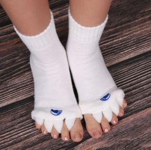 Barefoot White adjustment socks HAPPY FEET
