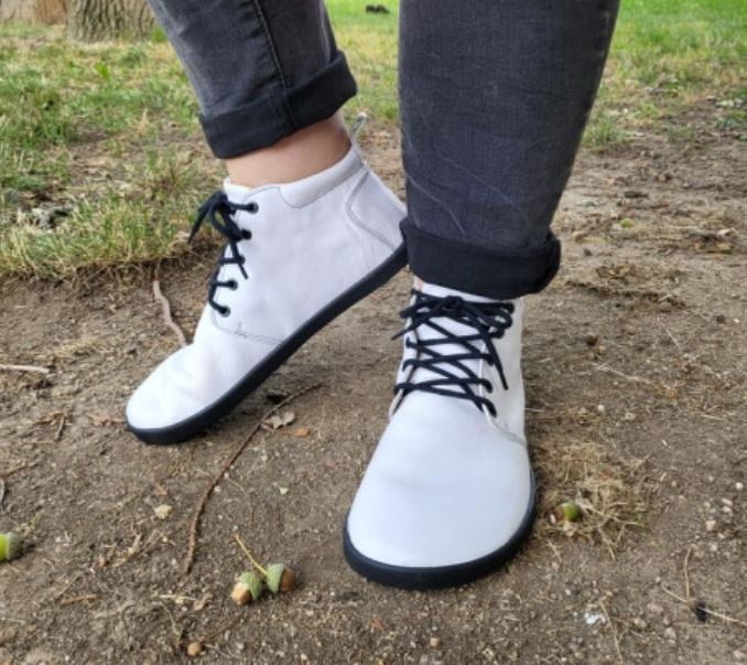 Barefoot Ankle boots Zkama shoes Alma - white