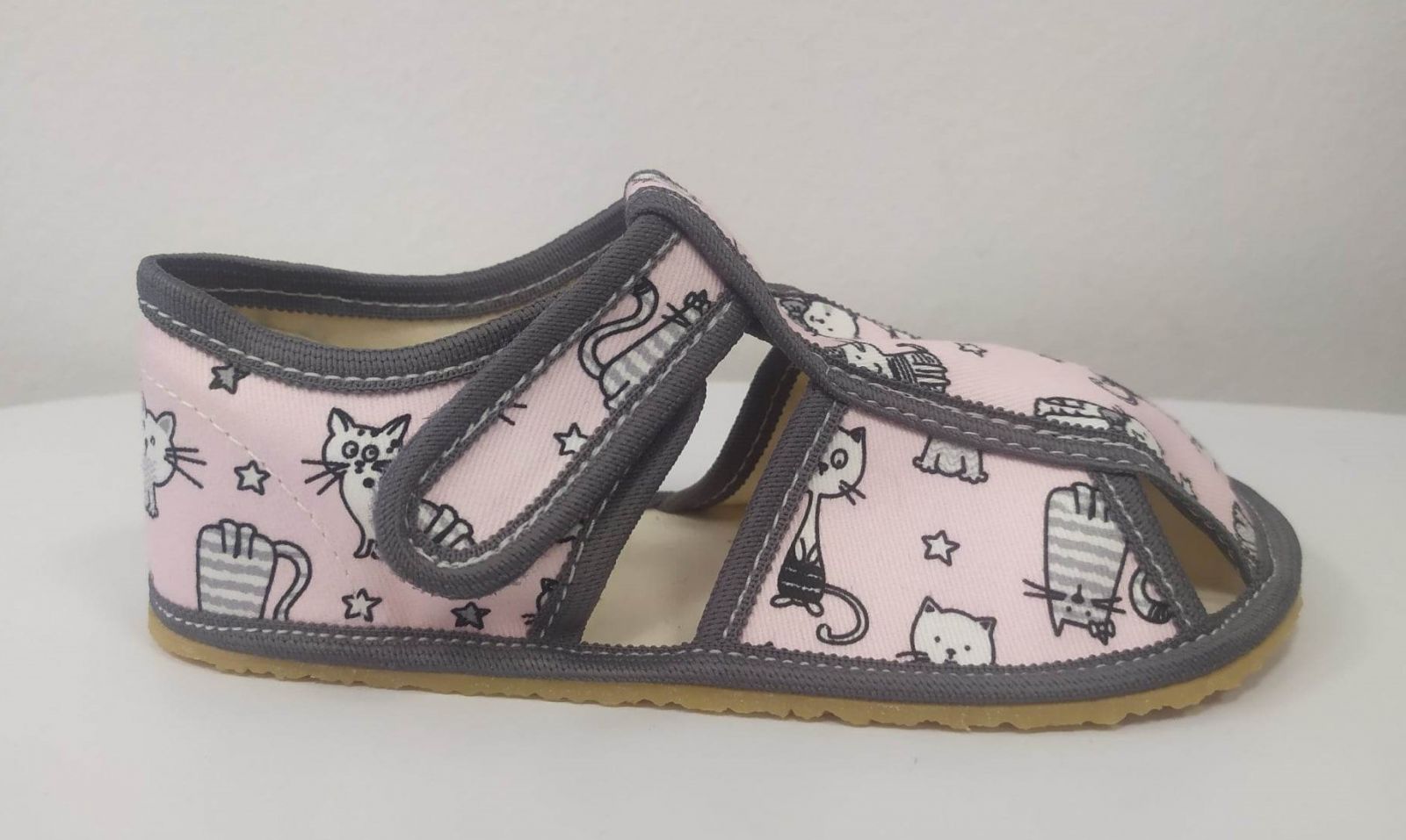 Baby bare shoes papučky - pink cat