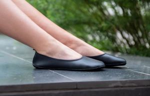 Barefoot Ballerinas Ahinsa shoes Ananda black - narrow