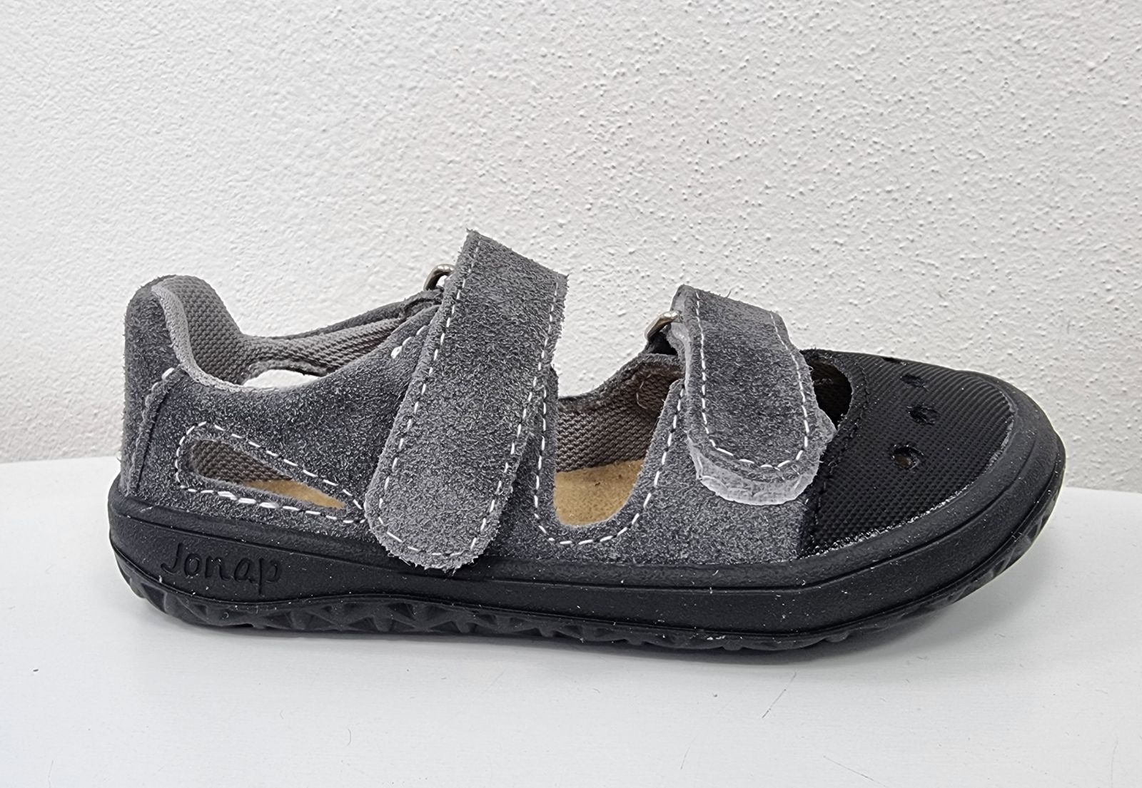 Jonap barefoot sandálky Fela tmavě šedé